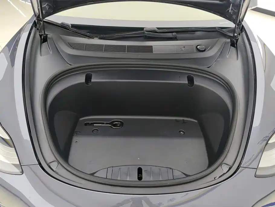 Model 3 2020 long-range rear-wheel drive version купить на сайте DeffCars