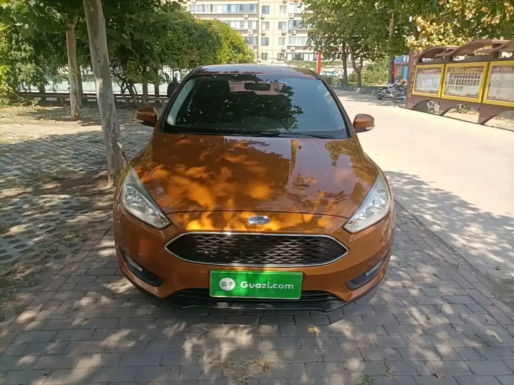 Focus 2015 hatchback 1.6L automatic comfort type купить на сайте DeffCars