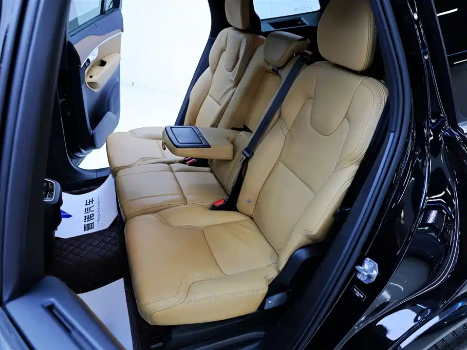 Volvo XC90 2018 T6 Zhiya Edition 7 seats купить на сайте DeffCars