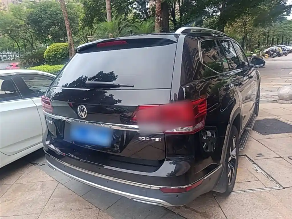 Touron 2020 330TSI 2WD Deluxe Edition National VI купить на сайте DeffCars