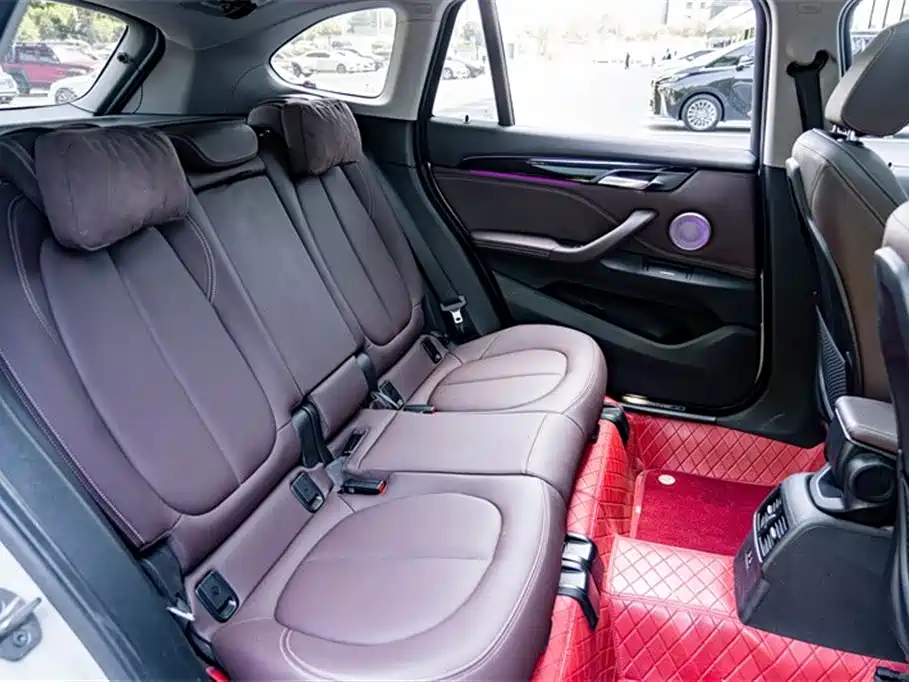 BMW X1 2021 sDrive25Li Leading Model купить на сайте DeffCars