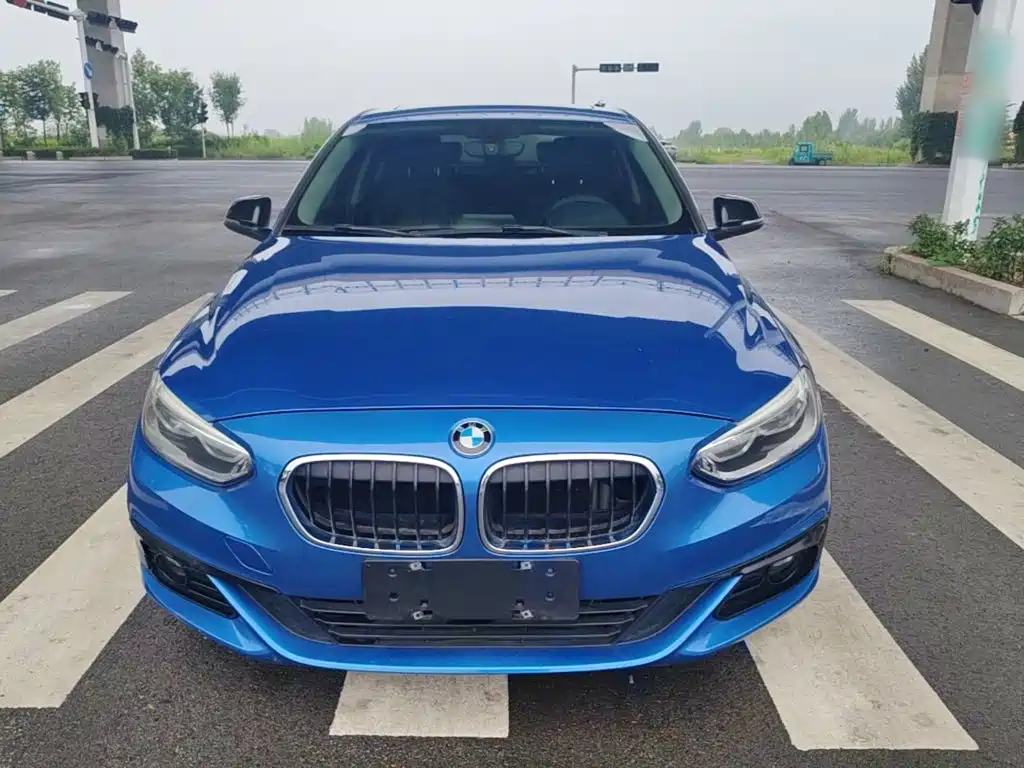 BMW 1 Series 2018 118i Sports купить на сайте DeffCars
