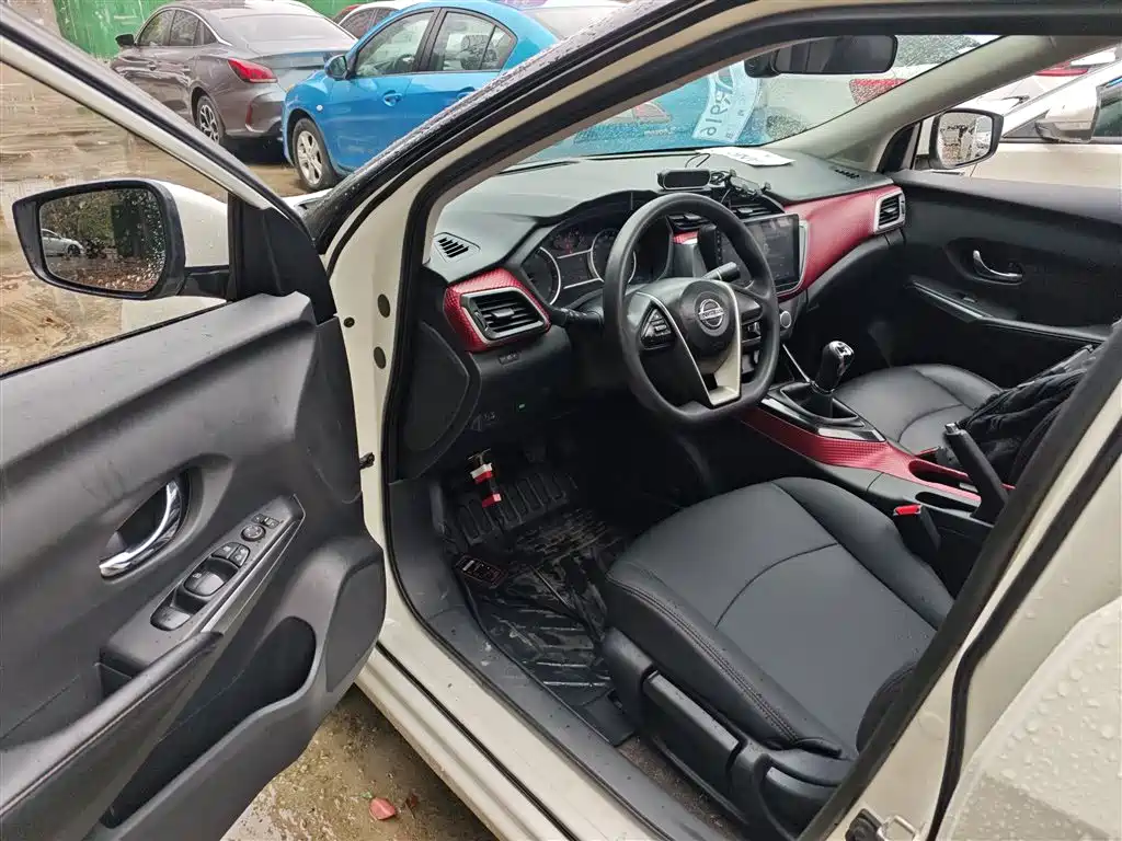 Bluebird 2019 1.6L manual cool version National VI купить на сайте DeffCars
