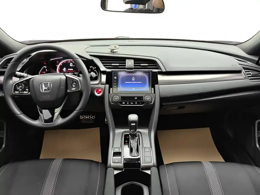 Civic 2021 HATCHBACK 220TURBO CVT cool control купить на сайте DeffCars