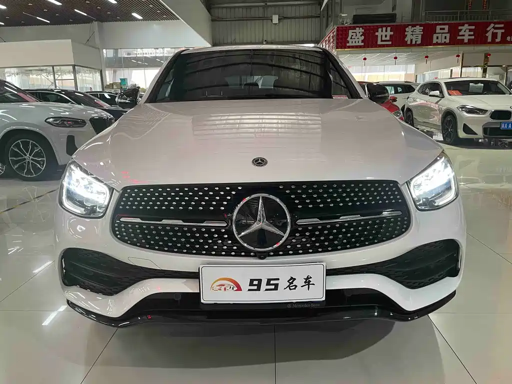 Mercedes-Benz GLC Coupe 2020 GLC 260 4MATIC Coupe SUV купить на сайте DeffCars