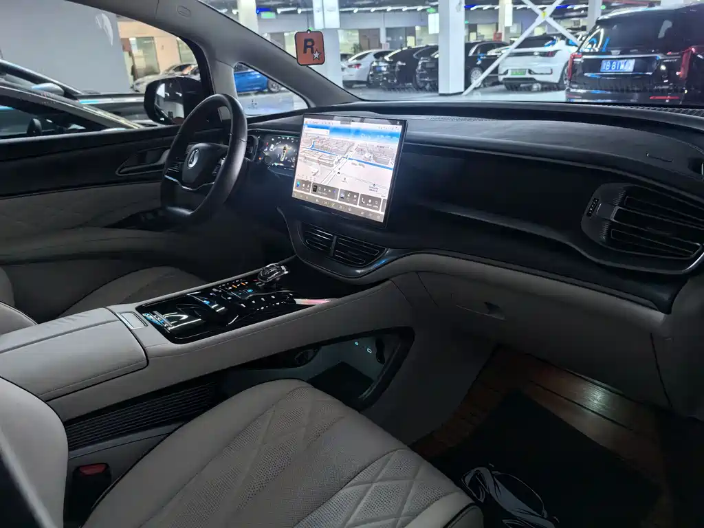 Denza D9 2024 DM-i 1050 Exclusive Type купить на сайте DeffCars