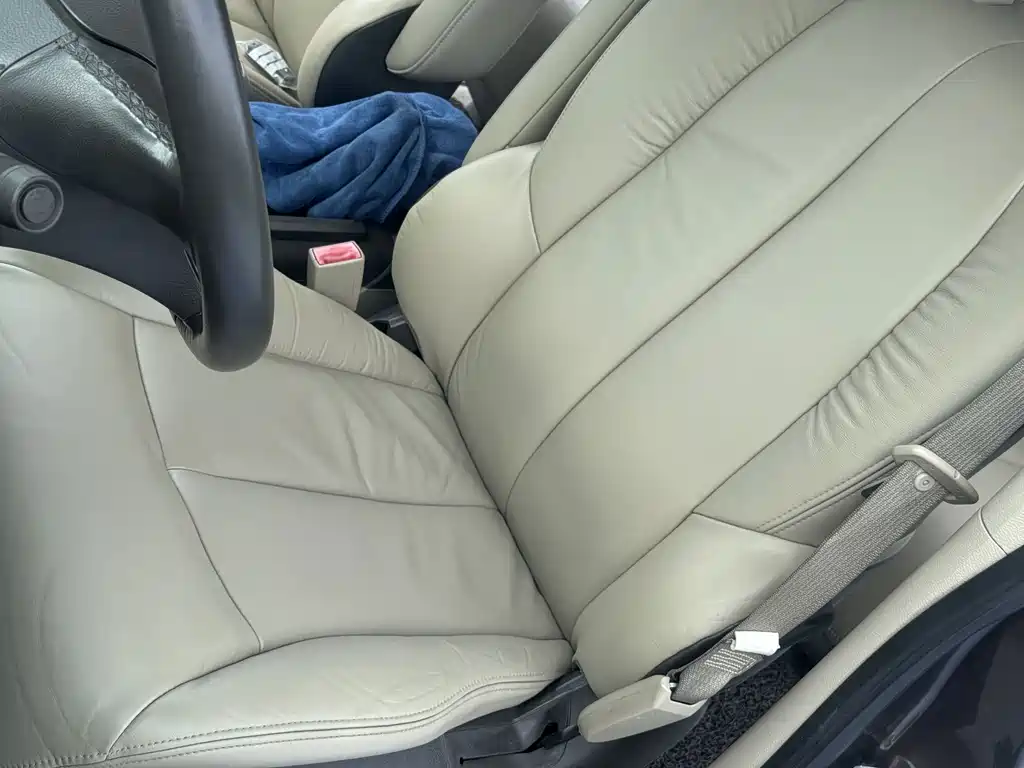 Buick GL8 2013 2.4L LT luxury business executive version купить на сайте DeffCars