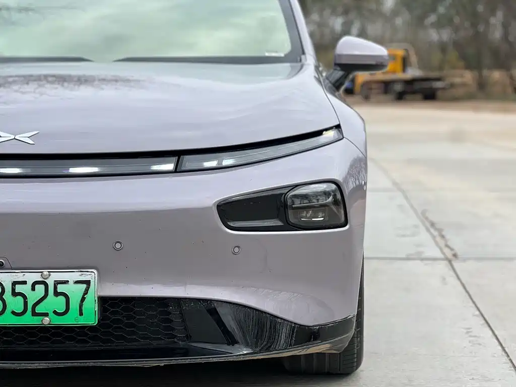 Xpeng P7 2023 model P7i 702 Pro купить на сайте DeffCars