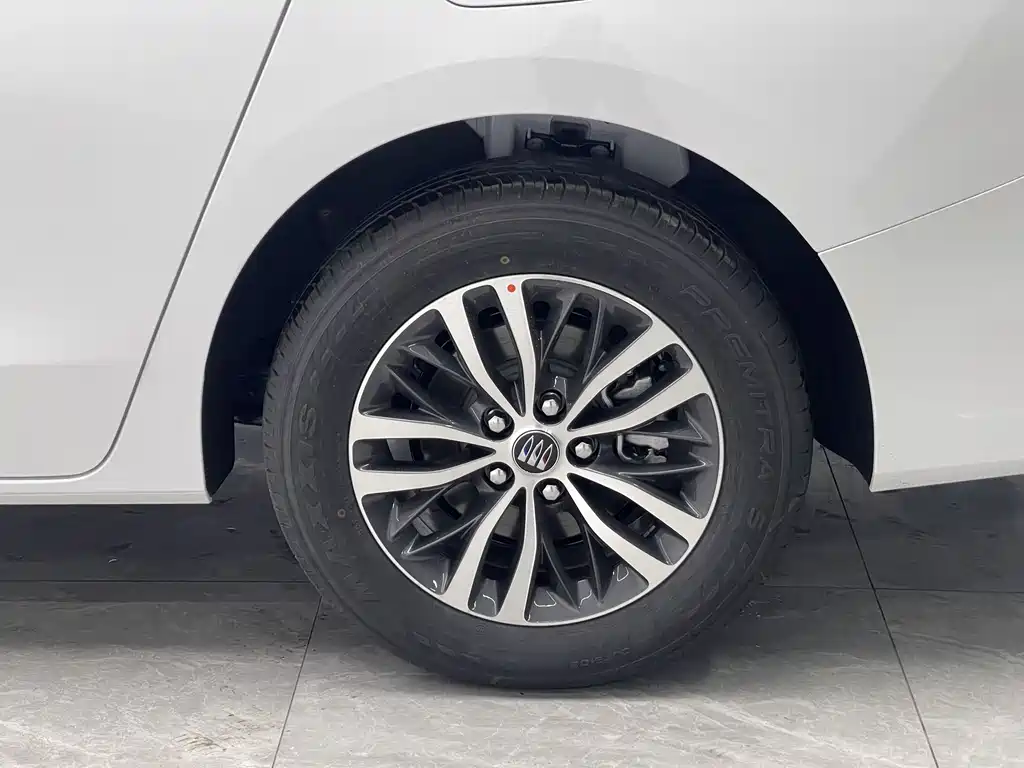 Buick GL8 2025 land business class comfortable DG version купить на сайте DeffCars