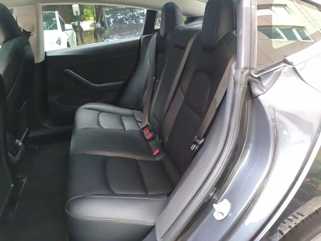 Model 3 imported 2019 long range rear drive version купить на сайте DeffCars