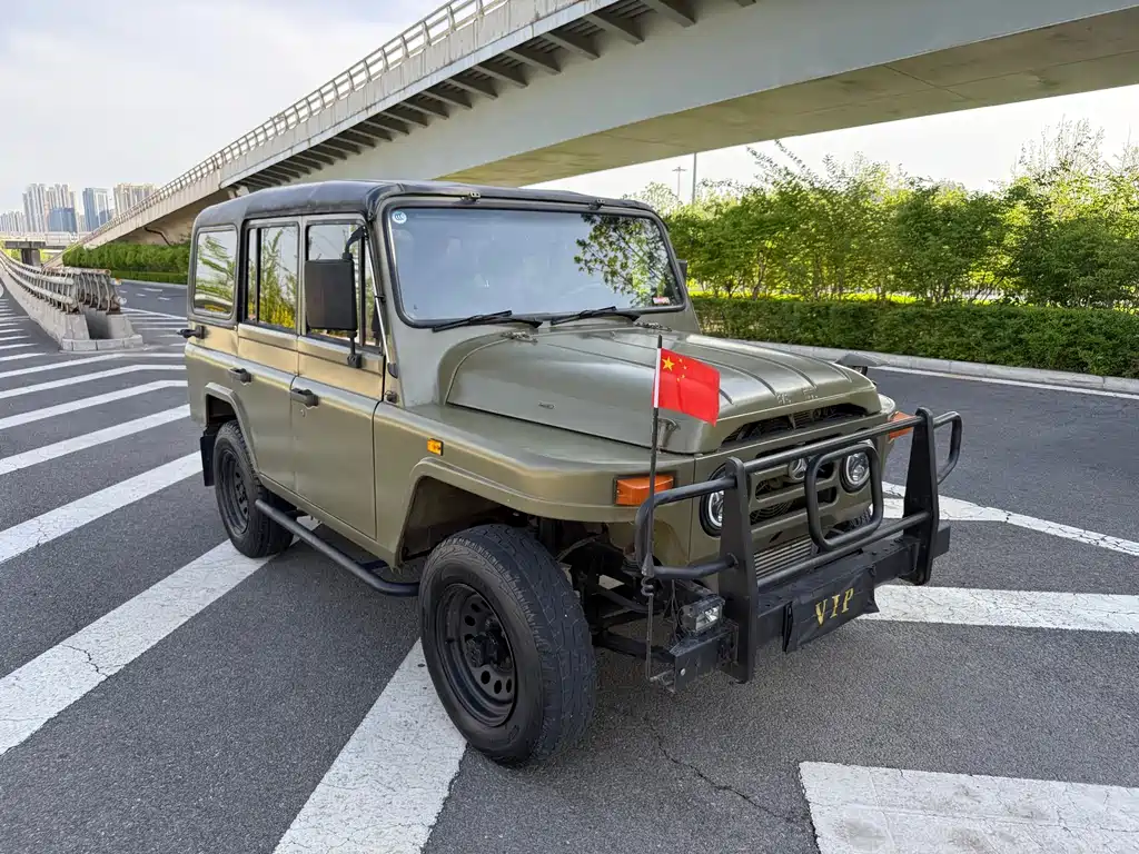 212 Classic 2019 1.5T Square Door National VI купить на сайте DeffCars