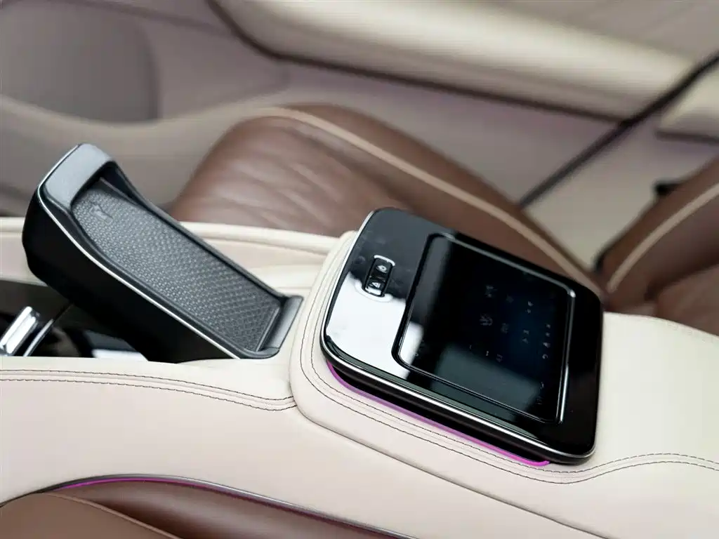 Mercedes-Benz GLS 2025 GLS 450 4MATIC Fashion Model купить на сайте DeffCars