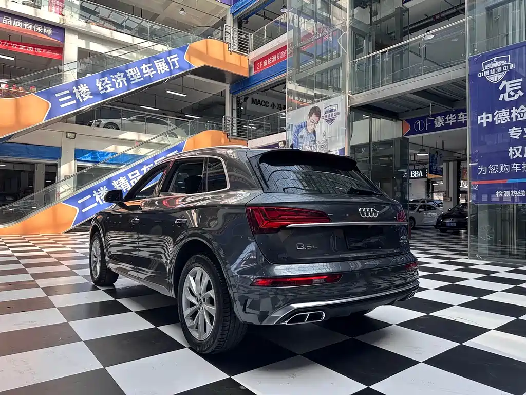 Audi Q5L 2022 40T luxury and dynamic model купить на сайте DeffCars