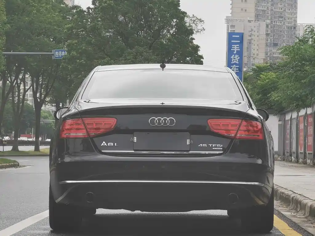 Audi A8 2013 A8L 45 TFSI quattro Luxury Edition купить на сайте DeffCars