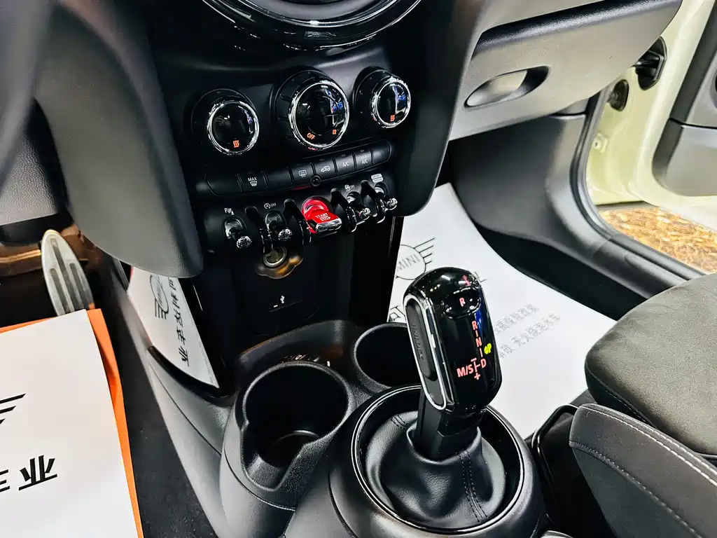 MINI 2021 1.5T COOPER racer купить на сайте DeffCars