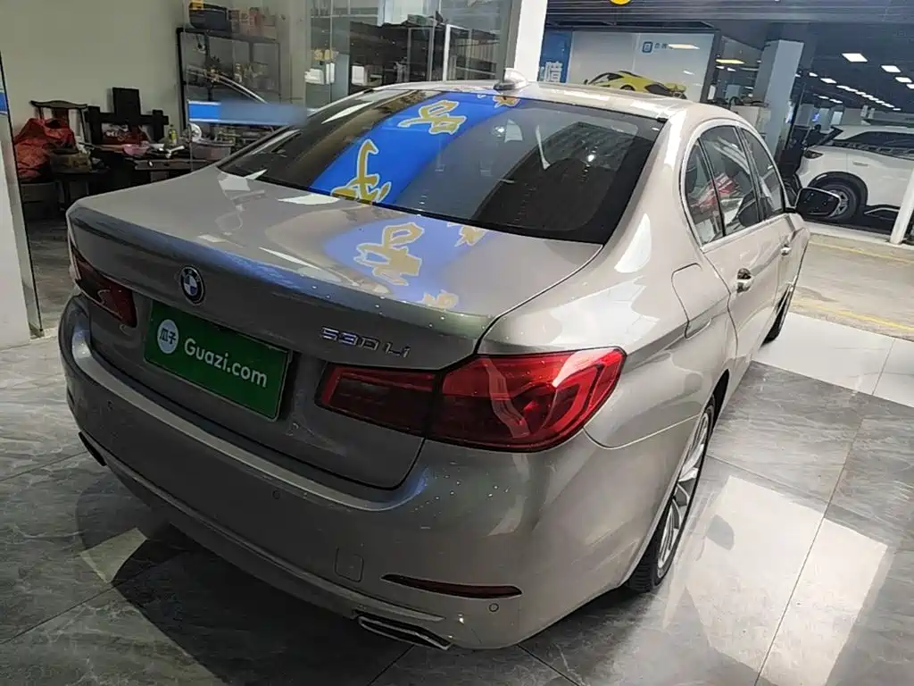 BMW 5 Series 2019 530Li Leading Luxury Package купить на сайте DeffCars