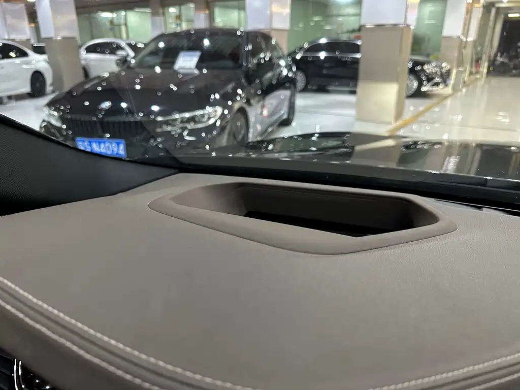 BMW 5 Series 2020 530Li Exclusive M Sports Package купить на сайте DeffCars