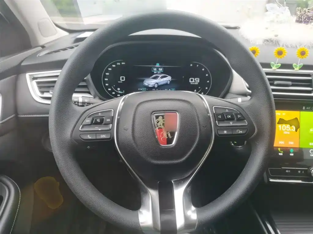 Roewe i5 2020 1.5L automatic 4G Internet leading flagship version купить на сайте DeffCars
