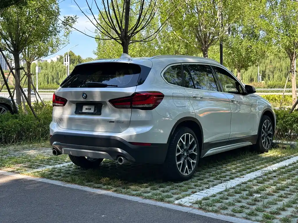 BMW X1 2022款 xDrive25Li 尊享型 купить на сайте DeffCars