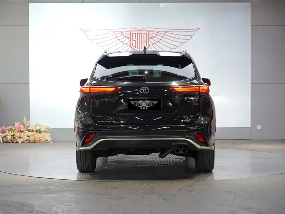 Crown Lufang 2022 2.5L HEV four-wheel drive premium version купить на сайте DeffCars