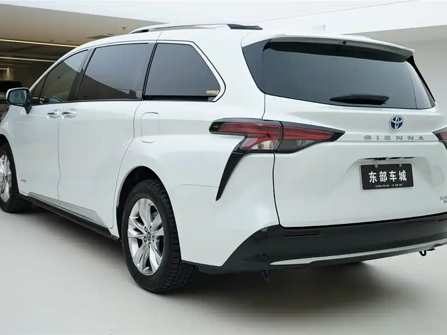 SIENNA 2021 2.5L Hybrid Platinum Edition купить на сайте DeffCars