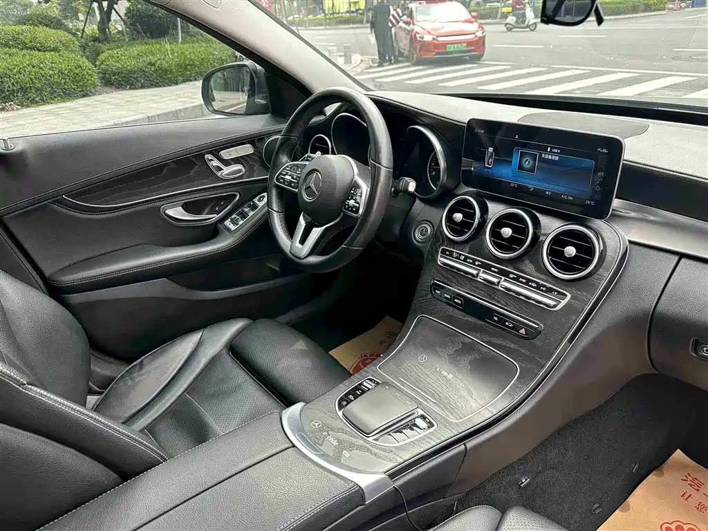 Mercedes-Benz C-Class 2019 C 260 L Sports Edition купить на сайте DeffCars