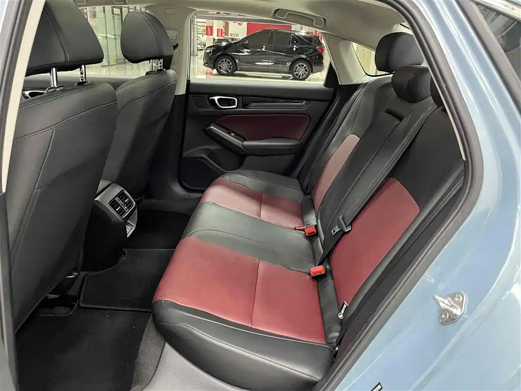 Stylish 2023 2.0L e:HEV Rui·Exclusive Edition купить на сайте DeffCars