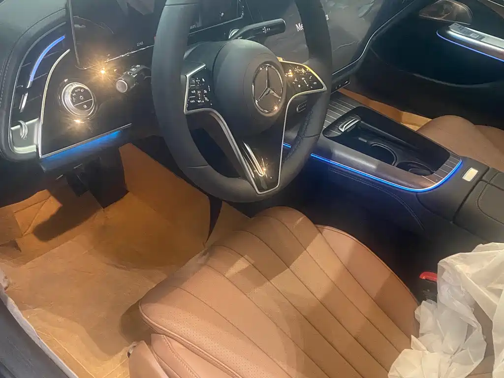 Mercedes-Benz E-Class 2026 E 300 L Luxury Model купить на сайте DeffCars