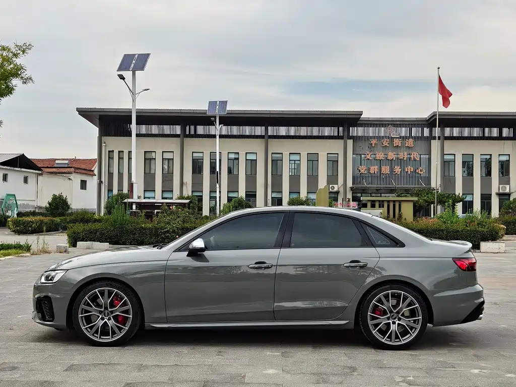 Audi S4 2022 3.0TFSI купить на сайте DeffCars