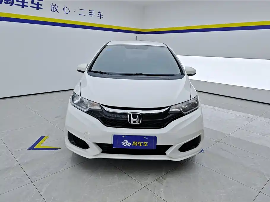 Fit 2018 1.5L CVT Comfort Edition купить на сайте DeffCars