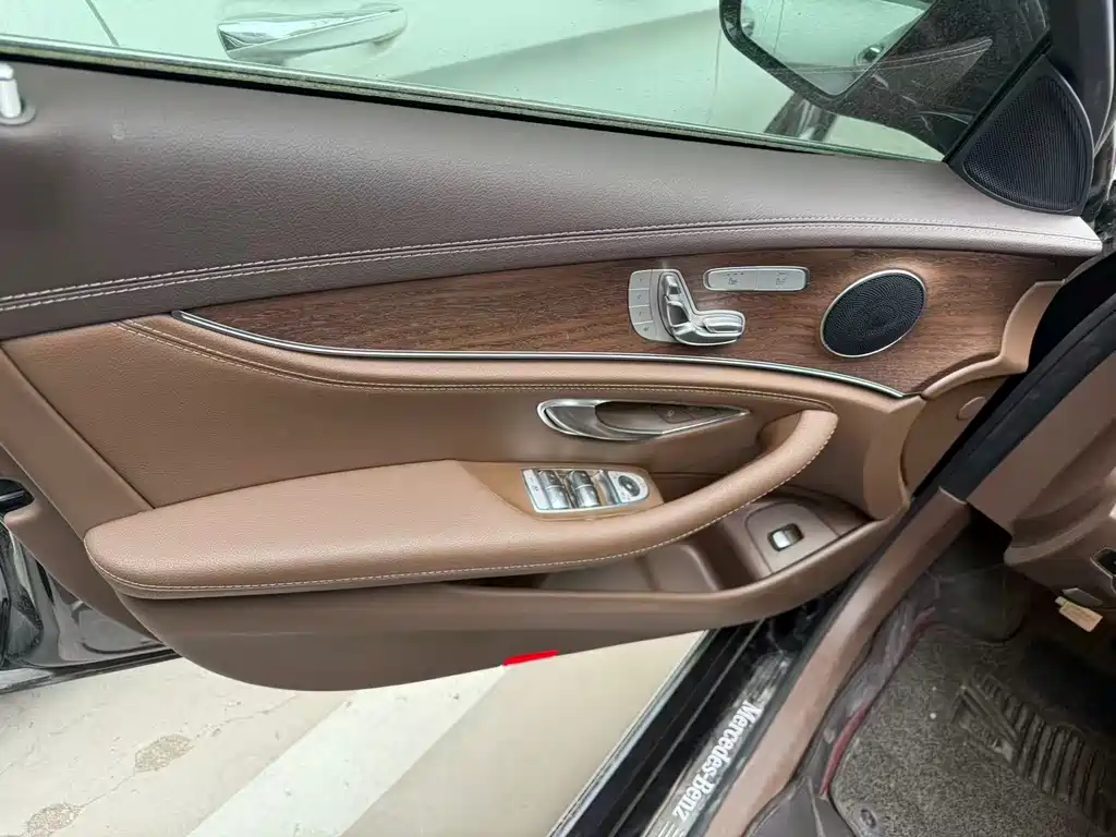 Mercedes-Benz E-Class 2023 E 300 L Fashion купить на сайте DeffCars