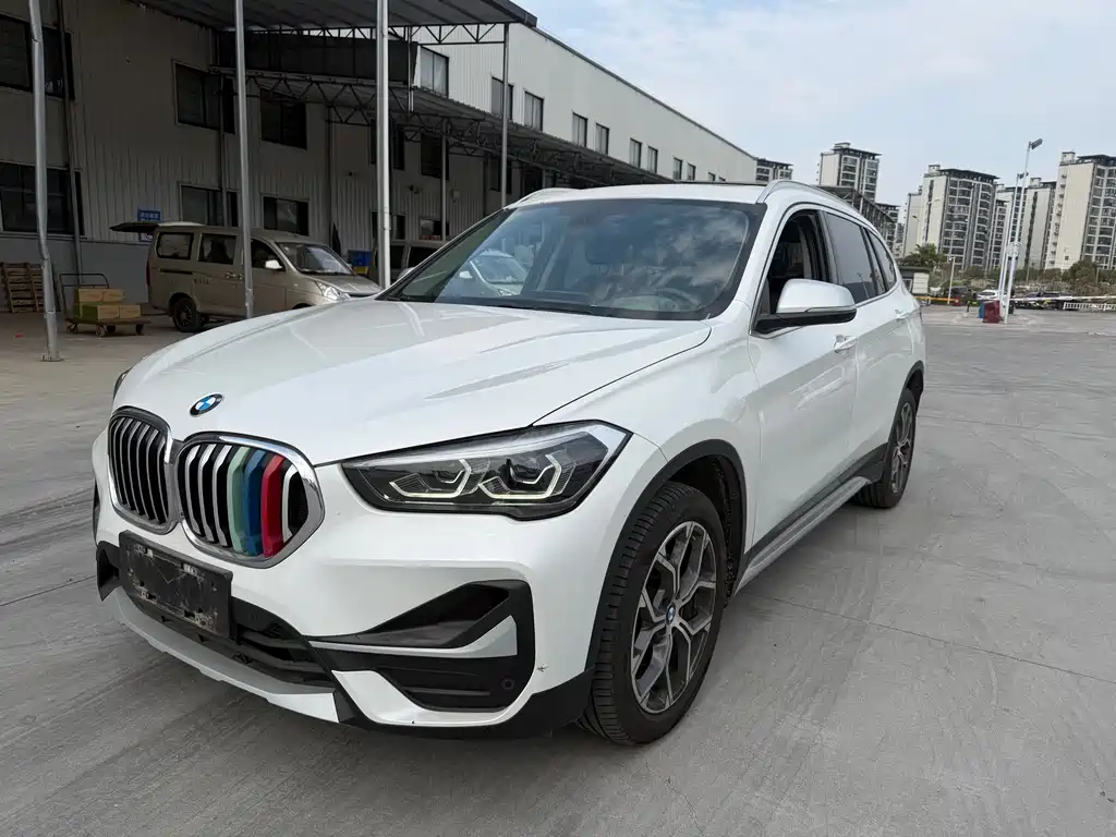 BMW X1 2022 sDrive20Li Fashion Model купить на сайте DeffCars