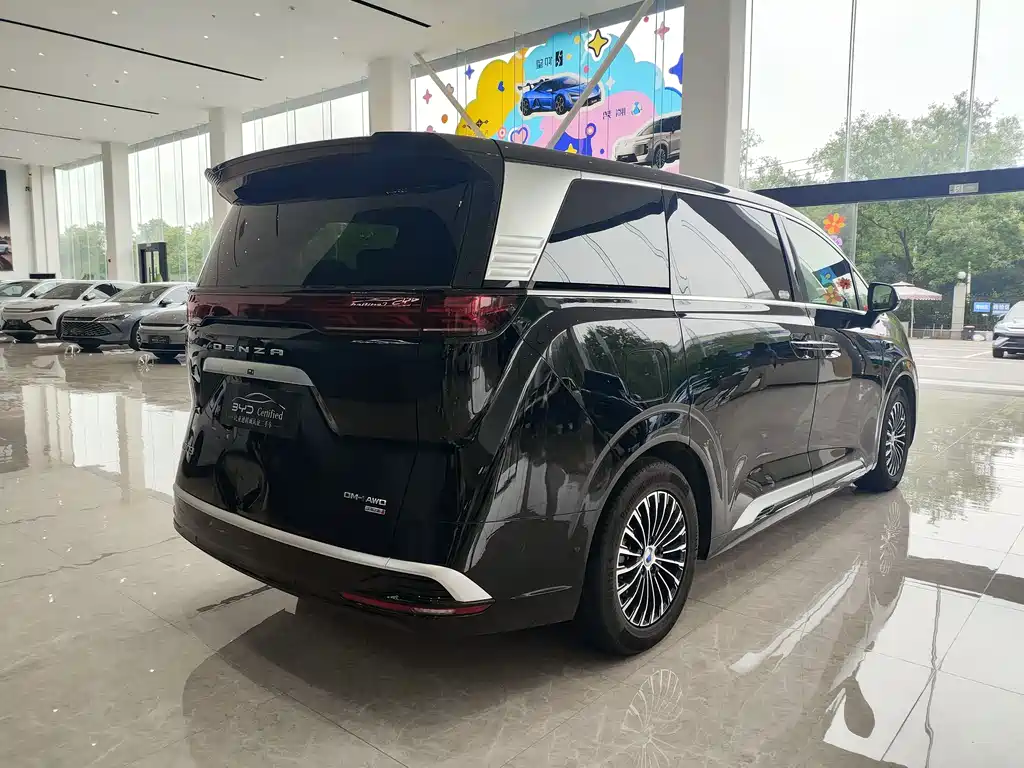 Denza D9 2025 DM-i smart driving version 1020 four-wheel drive flagship model купить на сайте DeffCars