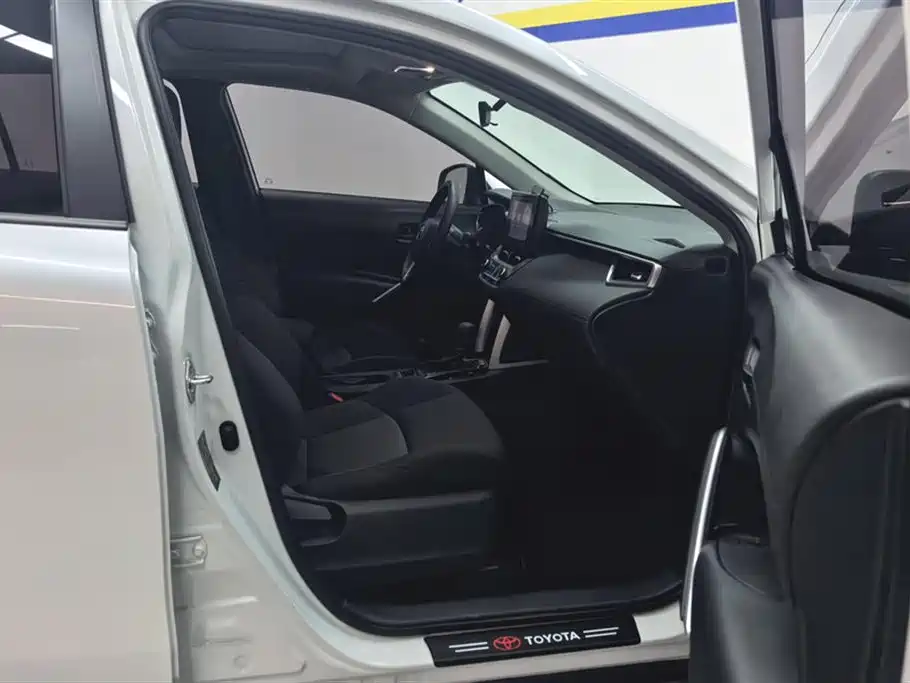Fenglanda 2022 2.0L CVT leading version купить на сайте DeffCars