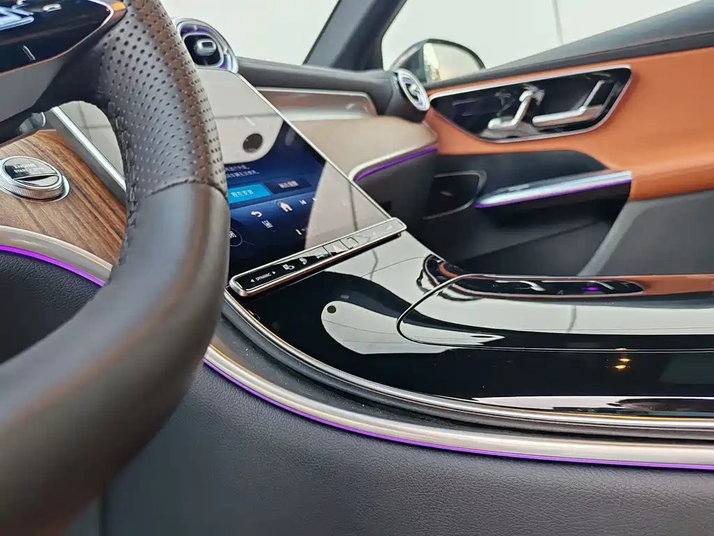 Mercedes-Benz GLC New Energy 2025 350 e L 4MATIC Collector's Edition купить на сайте DeffCars