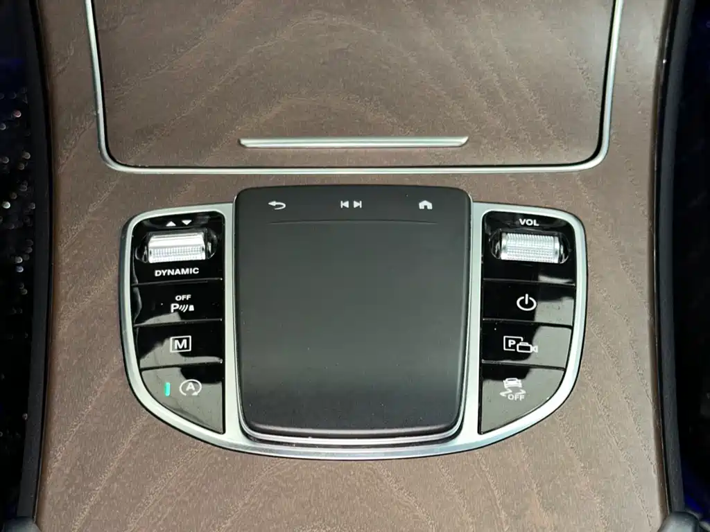 Mercedes-Benz GLC 2022 facelift 2 GLC 300 L 4MATIC luxury model купить на сайте DeffCars