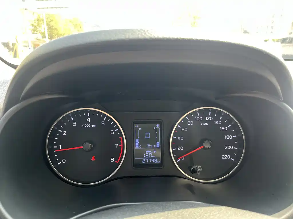 Huanchi 2020 1.4L automatic comfort sunroof version купить на сайте DeffCars