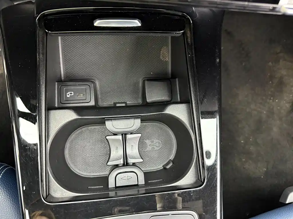 Mercedes-Benz A-Class 2021 A 180 L купить на сайте DeffCars