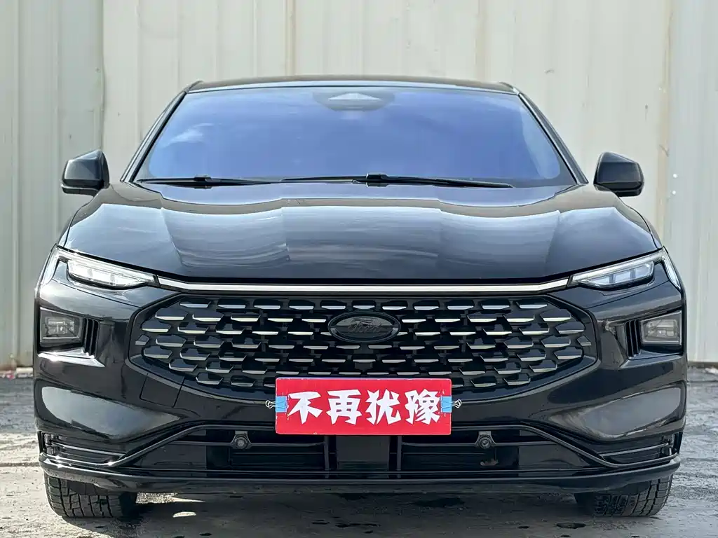 Mondeo 2023 EcoBoost 180 Luxury купить на сайте DeffCars