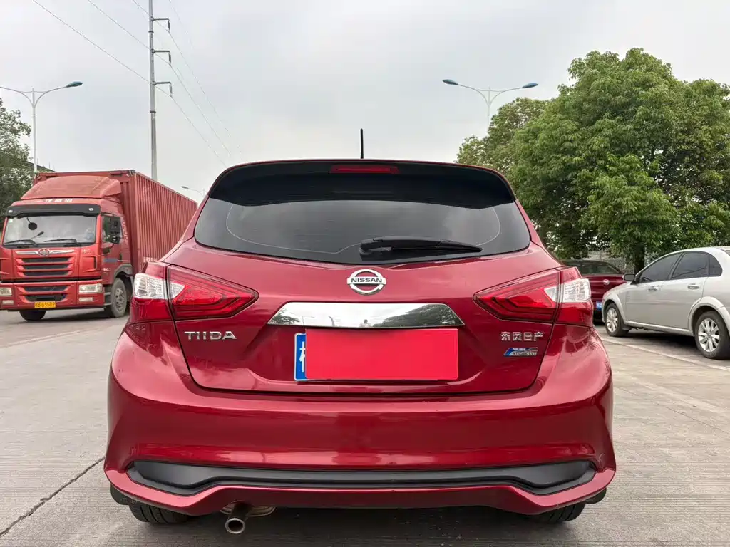 Tiida 2020 1.6L CVT Smart Travel Edition купить на сайте DeffCars