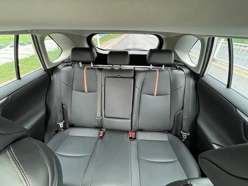 Weilanda 2024 2.0L CVT two-wheel drive urban version купить на сайте DeffCars