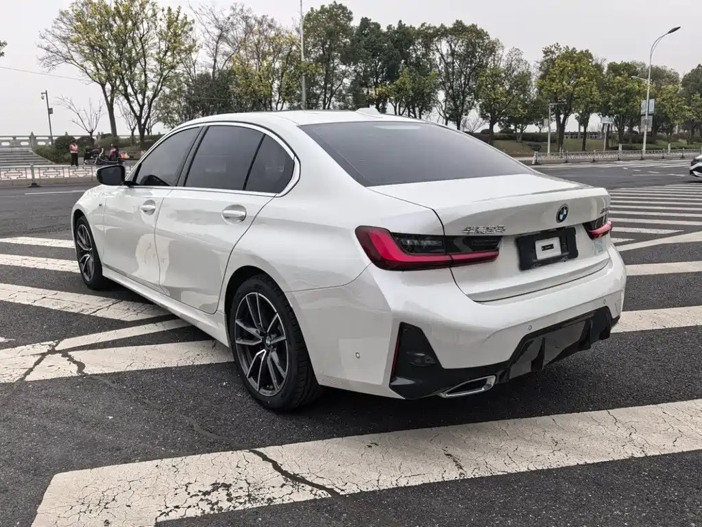 BMW 3 Series 2024 325Li M Sports Package купить на сайте DeffCars