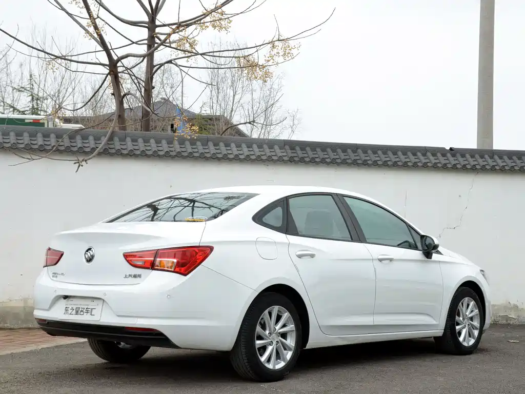 Weilan 2017 Sedan 15S Automatic Enterprising купить на сайте DeffCars