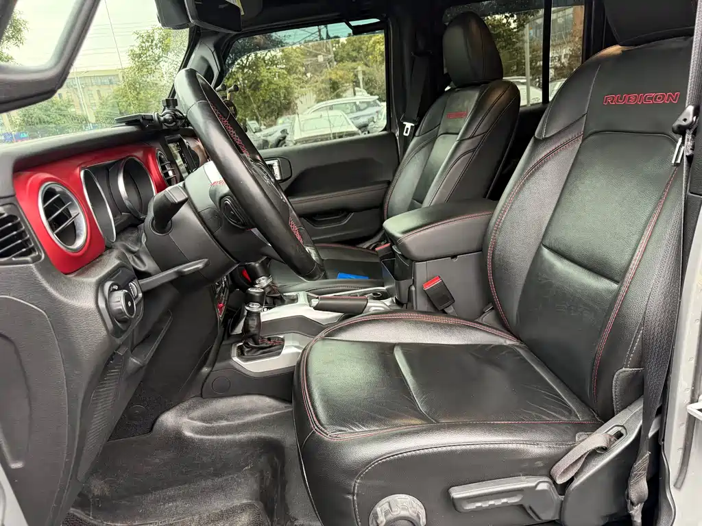 Wrangler 2021 2.0T Robin Hood Four-Door Edition купить на сайте DeffCars
