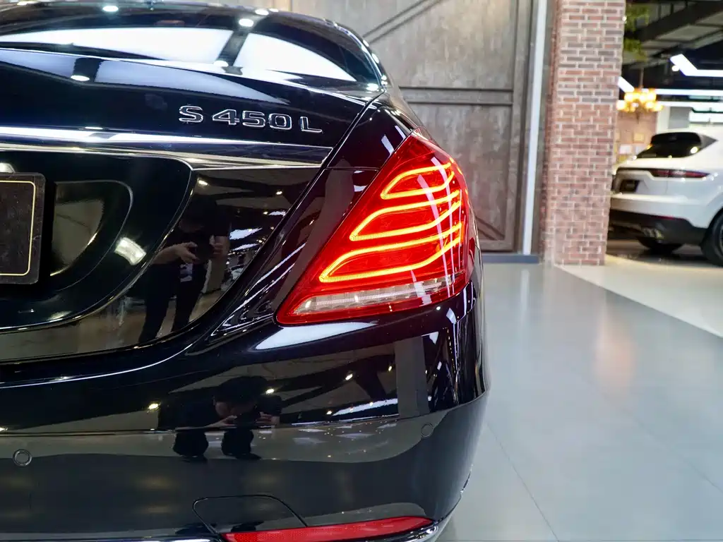 MAYBACH S-Class 2016 S 400 4MATIC купить на сайте DeffCars