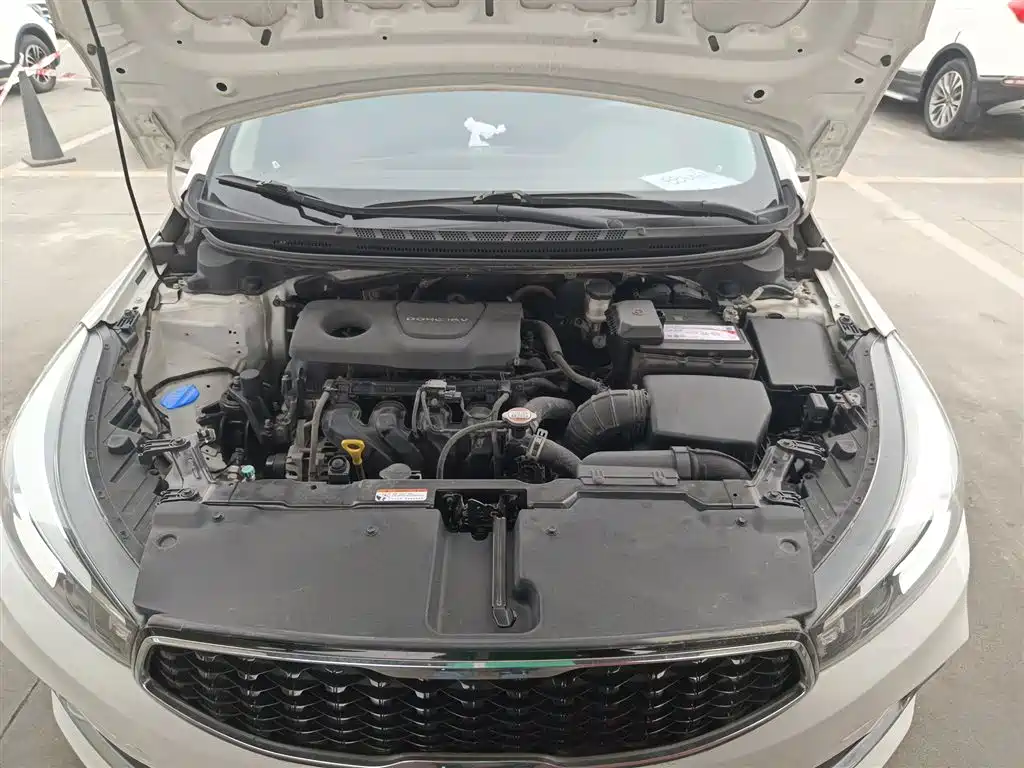 Kia K3 2017 1.6L Automatic 15th Anniversary Special Edition GLS купить на сайте DeffCars