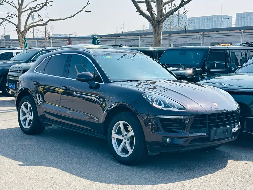 Macan 2017 Macan 2.0T купить на сайте DeffCars
