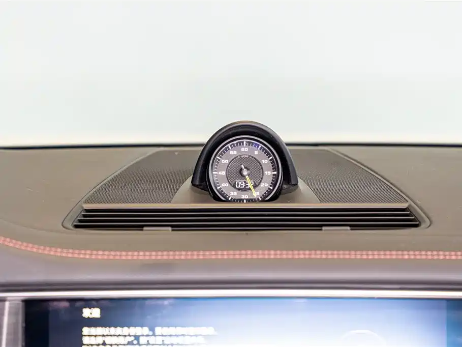 Panamera New Energy 2023 facelift Panamera 4 E-Hybrid Platinum Edition 2.9T купить на сайте DeffCars