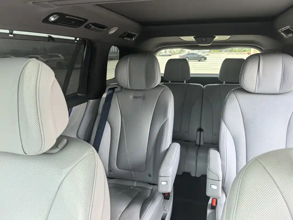 Wenjie M9 2024 extended range Ultra version 52kWh 6-seater version купить на сайте DeffCars