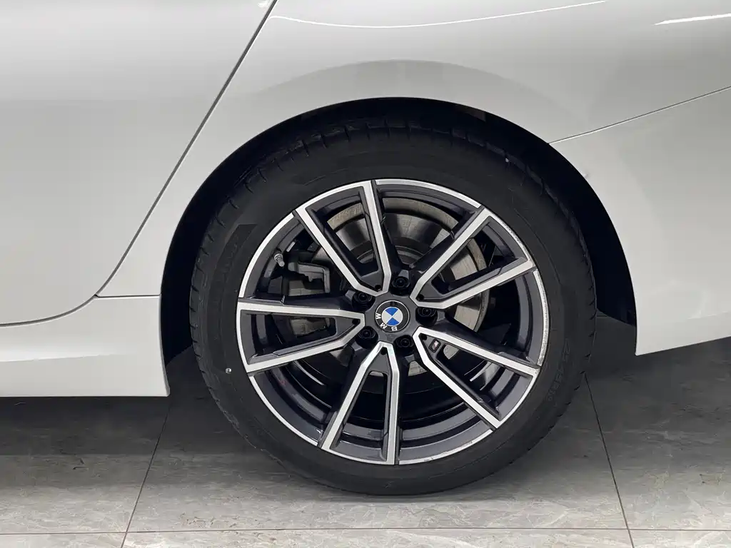 BMW 3 Series 2024 325Li M Sports Package купить на сайте DeffCars